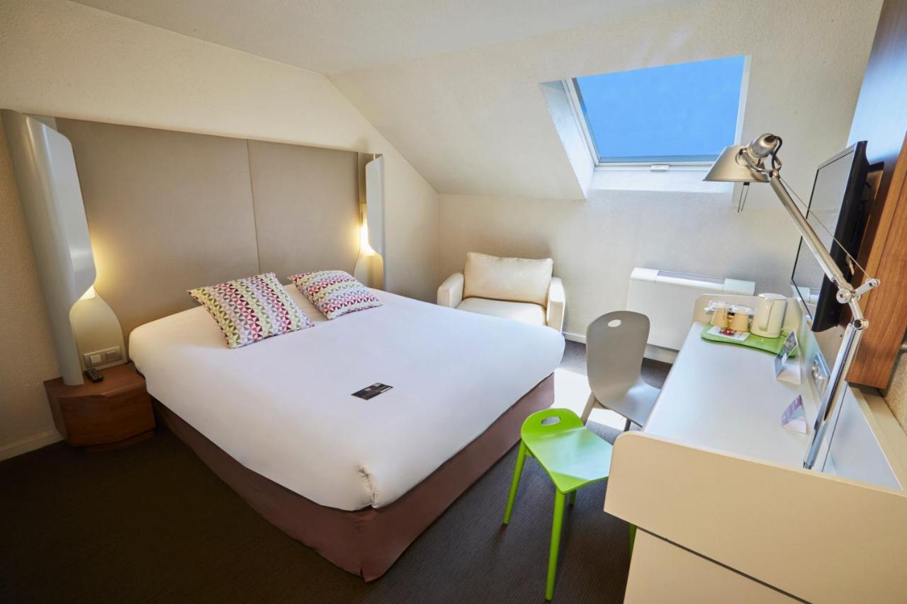 Campanile Evry Ouest - Corbeil Essonnes Hotell Eksteriør bilde